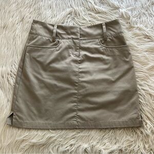 Adidas ClimaCool Active Golf Tennis Skirt Skort Women’s Size 0 EUC Beige